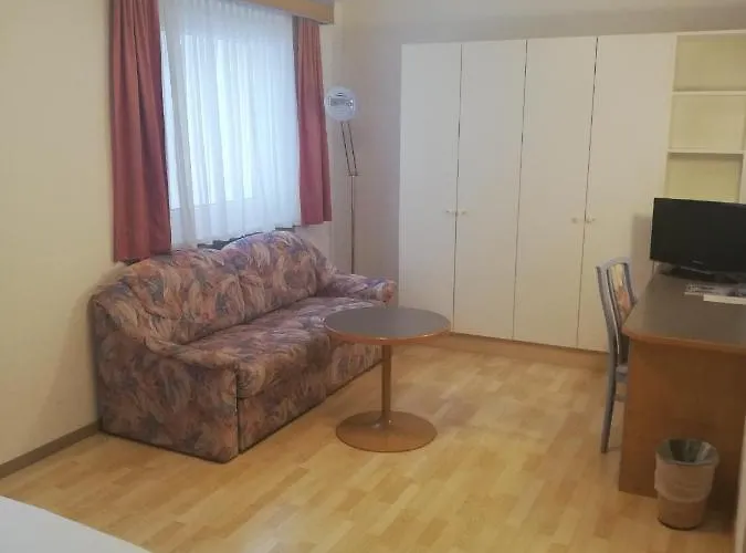 Zentrum 3* Зёльден