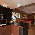 داس زنتروم 3*