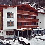 داس زنتروم 3* سولدن