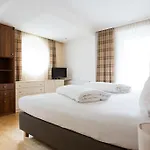 داس زنتروم 3*