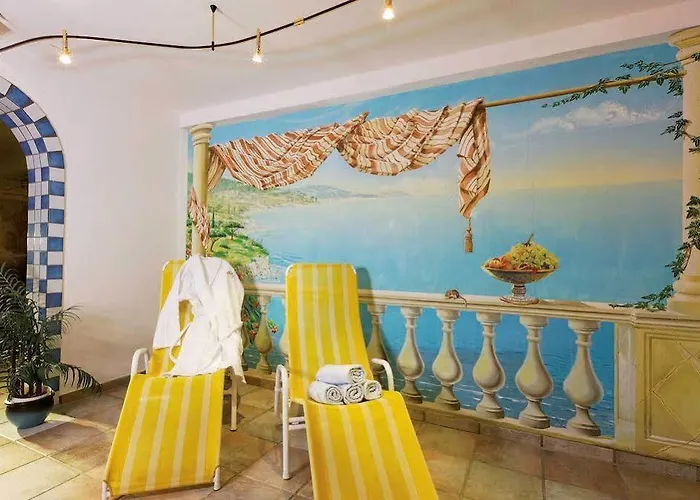 Zentrum Szálloda 3*