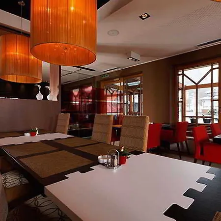 Zentrum Ζόλντεν