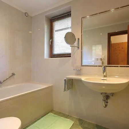 Ξενοδοχείο Zentrum Ζόλντεν